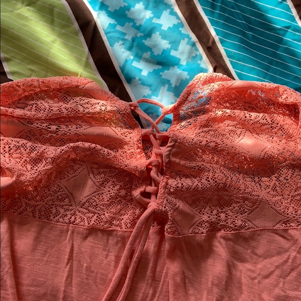 Shirt - Picture 3 of 3